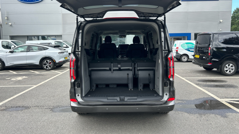 Ford Tourneo Custom 340 L1 Electric Rwd 160kW 65kWh H1 Titanium X 8 seater Auto